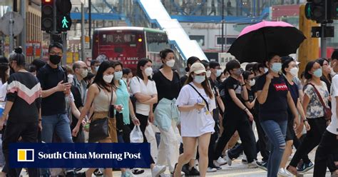 今日香港疫情如何？瘟疫之下的城市与心灵